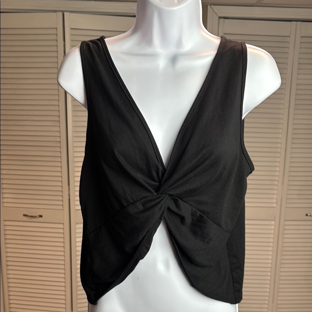 Black Twist reversible Sleeveless Top